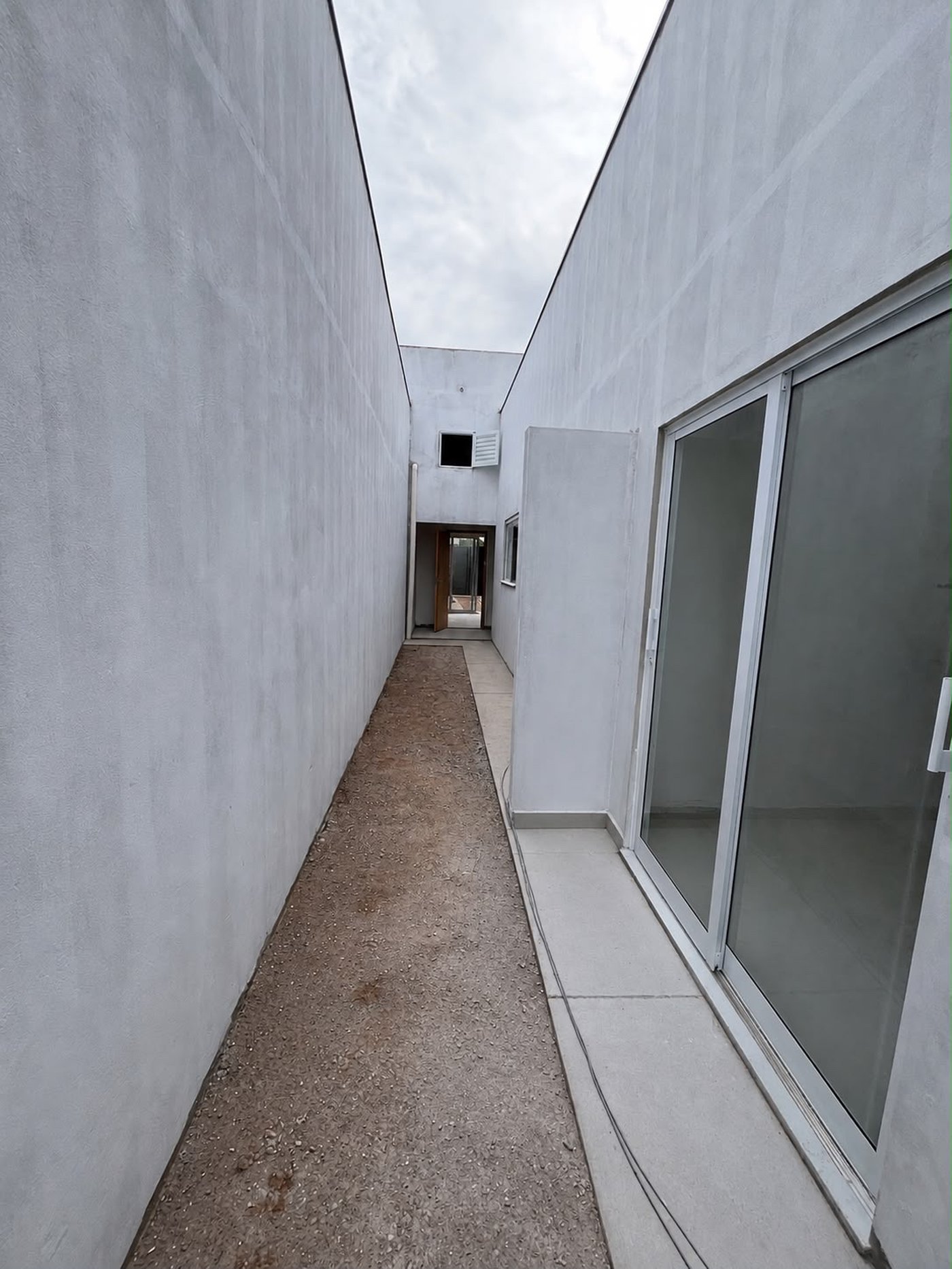 Casa à venda com 2 suítes em Jardim das Paineiras, Três Lagoas, MS