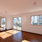 Apartamento à venda com 4 quartos, sendo 2 suítes,  em Brooklin Paulista, São Paulo, SP