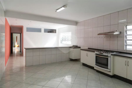 Casa à venda com 3 suítes em Vila Flórida, Guarulhos, SP
