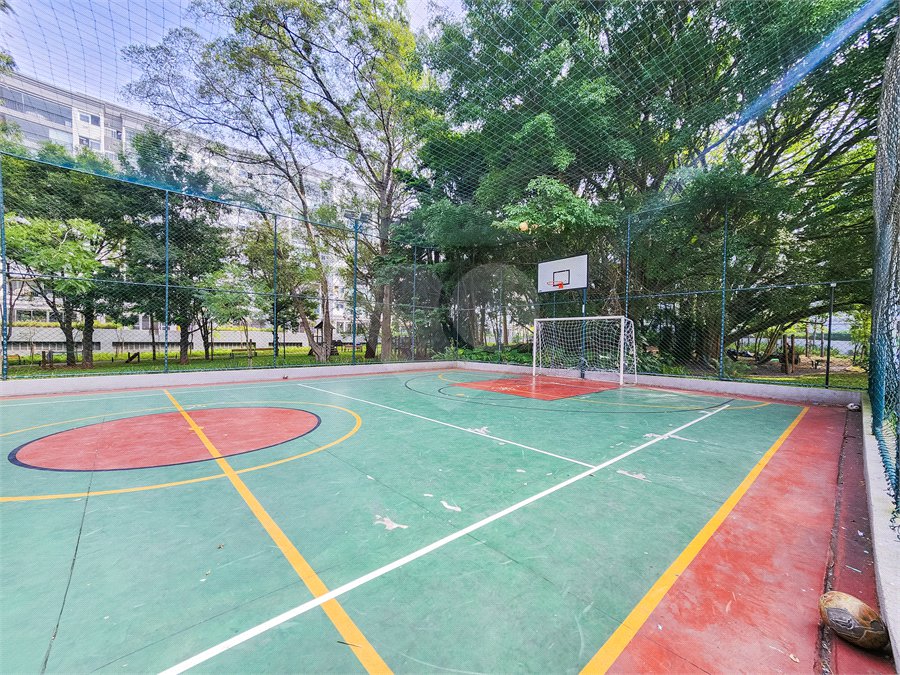 Apartamento à venda com 3 quartos, sendo 1 suíte, em Santo Amaro, São Paulo, SP