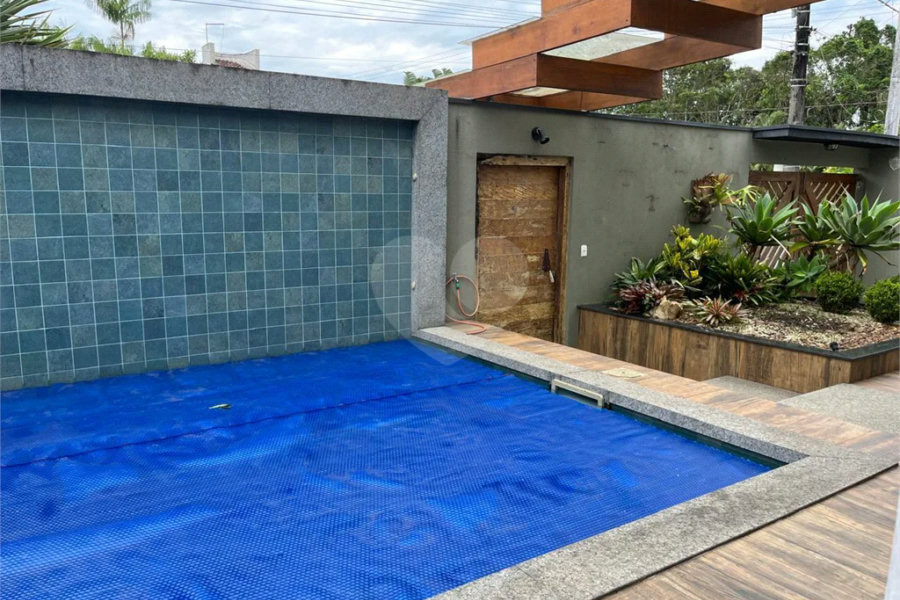 Casa à venda com 4 suítes em Boracéia, São Sebastião, SP