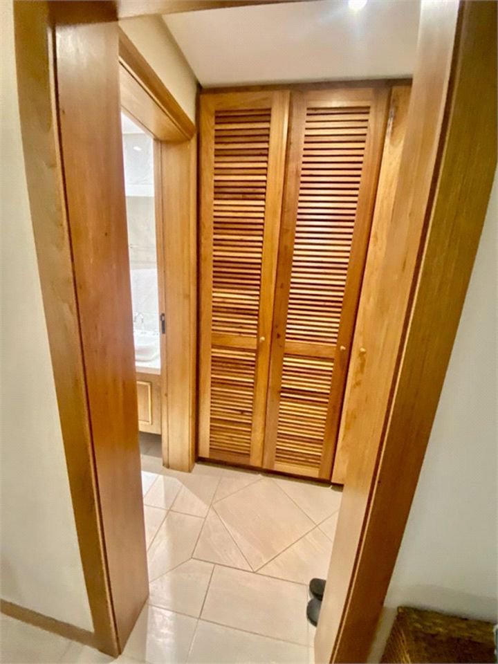 Casa Residencial à venda, ,  - CA0142.
