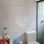 Casa à venda com 4 quartos, sendo 2 suítes,  em Jardim Terezópolis, Guarulhos, SP