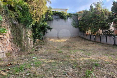 Terreno à venda em Jardim Sílvia (zona Oeste), São Paulo, SP