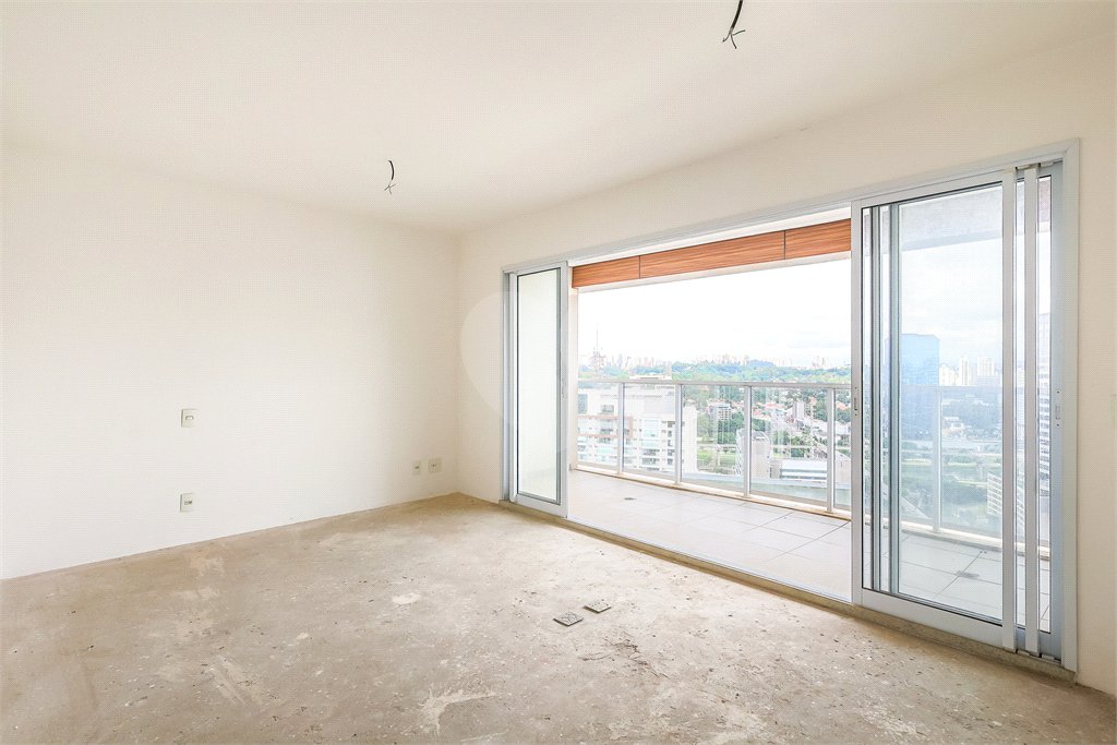 Apartamento à venda com 1 quarto em Vila Gertrudes, São Paulo, SP