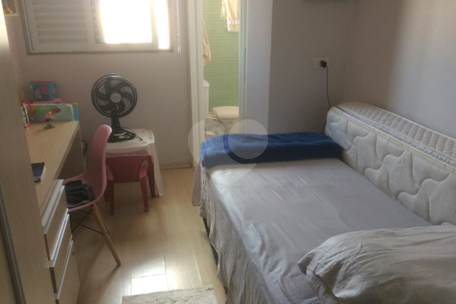 Casa à venda com 4 quartos, sendo 3 suítes, em Santana, São Paulo, SP