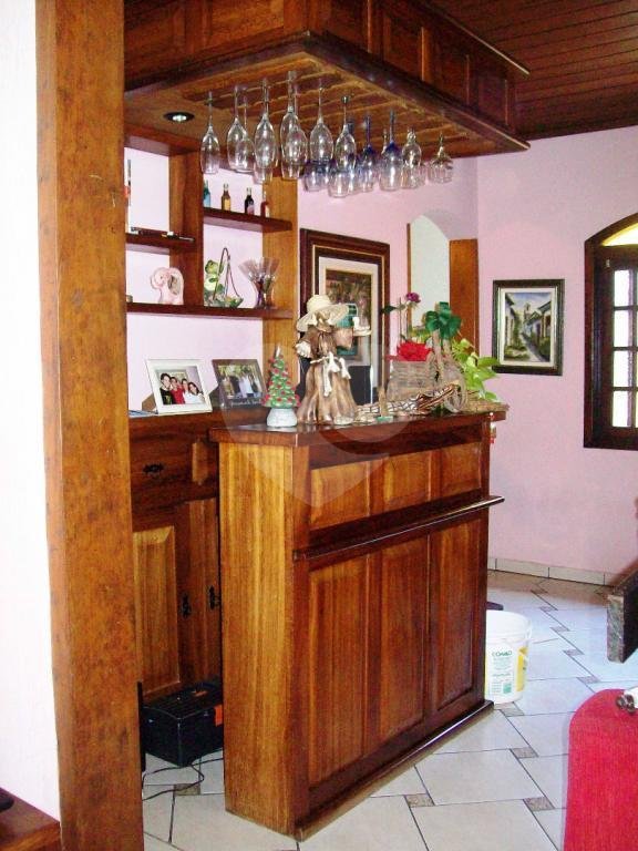 Sobrado à venda com 2 quartos, sendo 1 suíte, em Vila Vitório Mazzei, São Paulo, SP