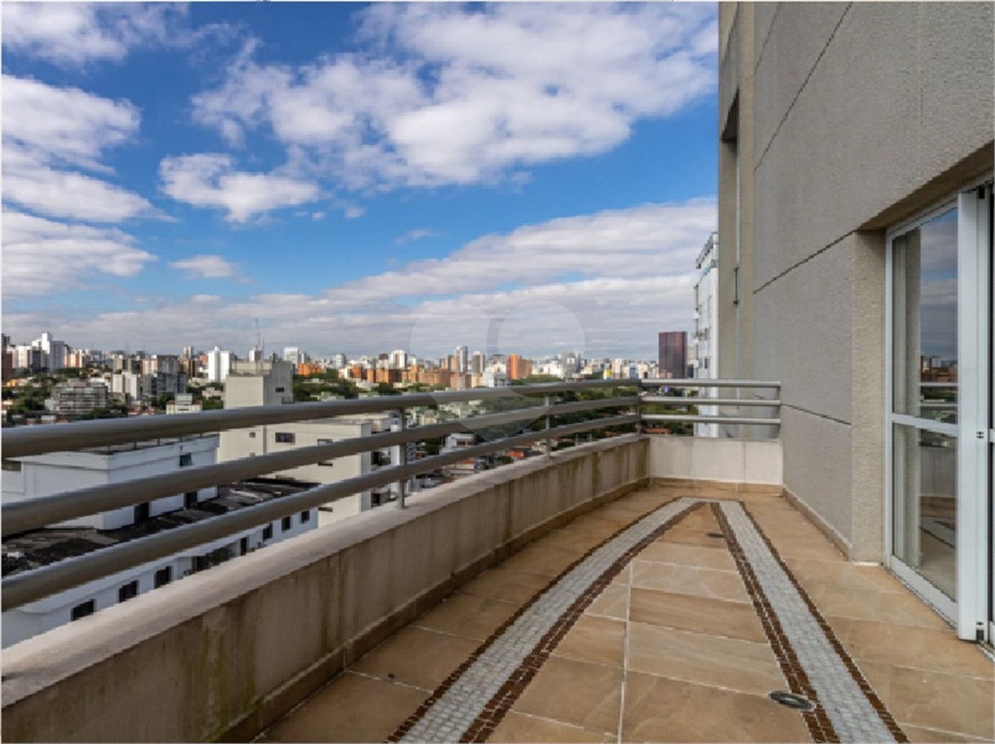 Duplex à venda ou para alugar com 1 suíte em Vila Madalena, São Paulo, SP