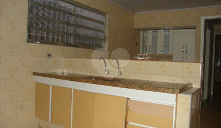 Casa Térrea à venda com 4 quartos, sendo 2 suítes,  em Mandaqui, São Paulo, SP