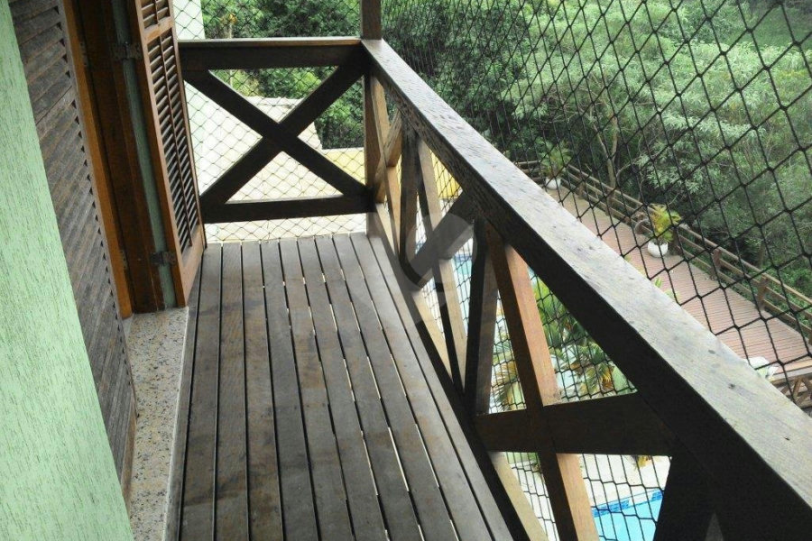 Casa à venda com 4 quartos, sendo 2 suítes,  em Horto, São Paulo, SP