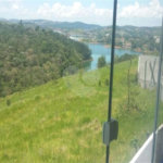 Casa à venda com 4 quartos, sendo 2 suítes,  no condomínio Jardim Imperador, Igaratá - SP