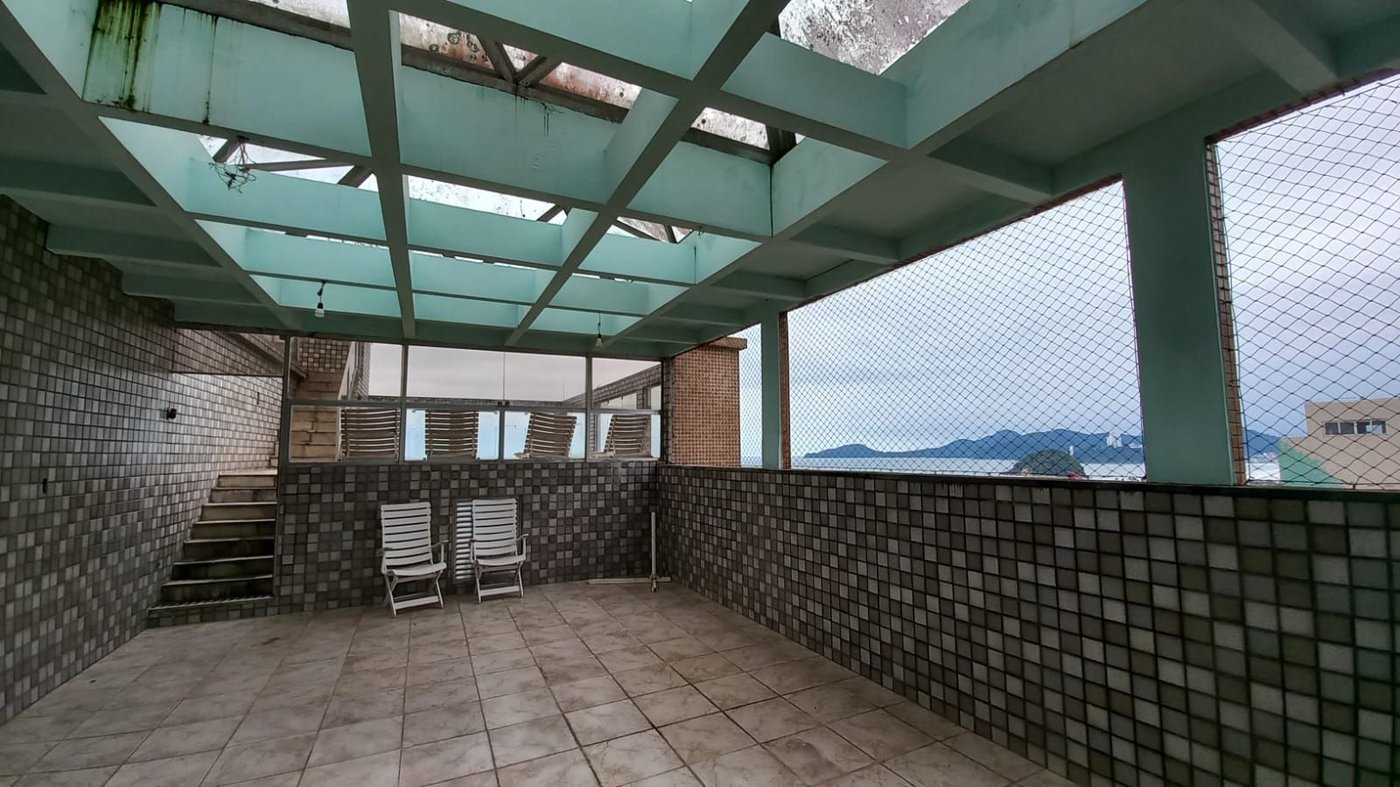 Cobertura com 4 dormitórios à venda, 380 m² por R$ 4.999.999,00 - Gonzaga - Santos/SP
