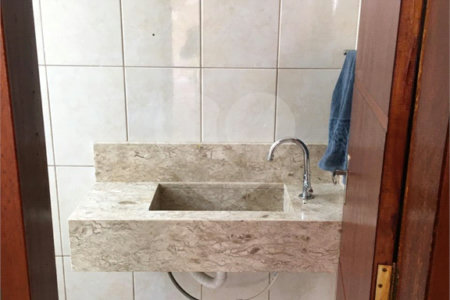 Sobrado à venda com 3 quartos, sendo 1 suíte,  em Vila Lageado, São Paulo, SP