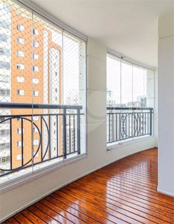 Apartamento à venda com 2 quartos, sendo 1 suíte,  em Indianópolis, São Paulo, SP