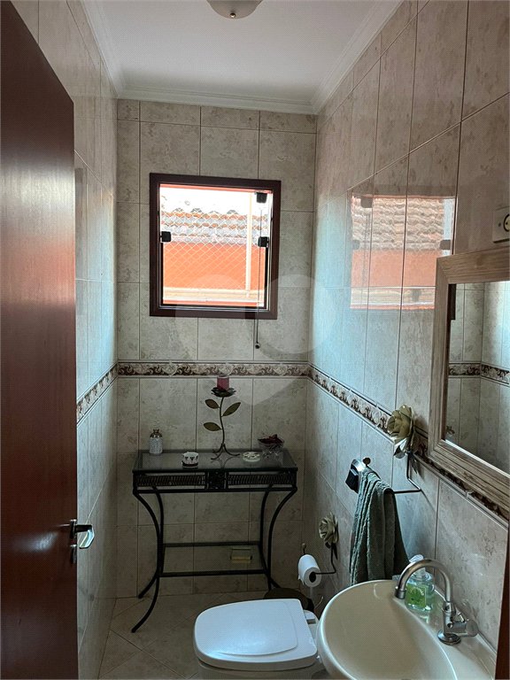 Sobrado à venda com 4 quartos, sendo 1 suíte,  em Jardim do Colégio (zona Norte), São Paulo, SP