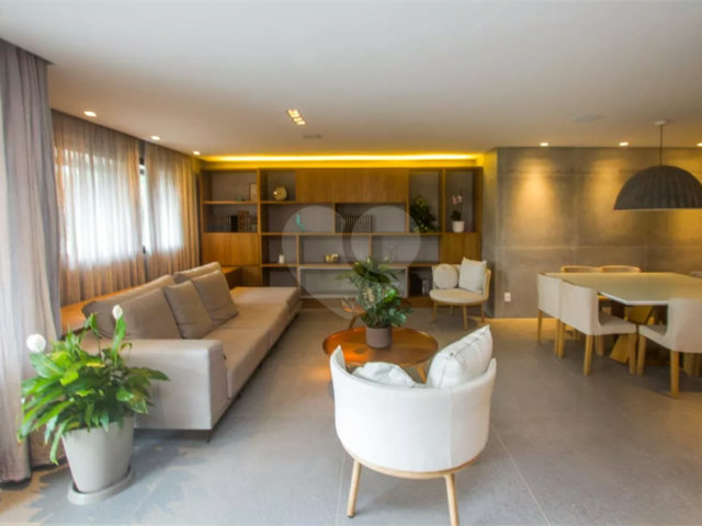 Apartamento à venda com 3 suítes em Alto da Boa Vista, São Paulo, SP