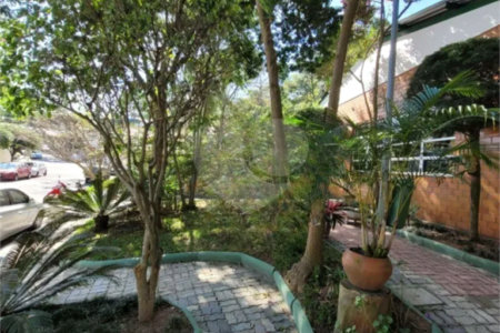 Sobrado à venda com 4 suítes em Jardim Olympia, São Paulo, SP