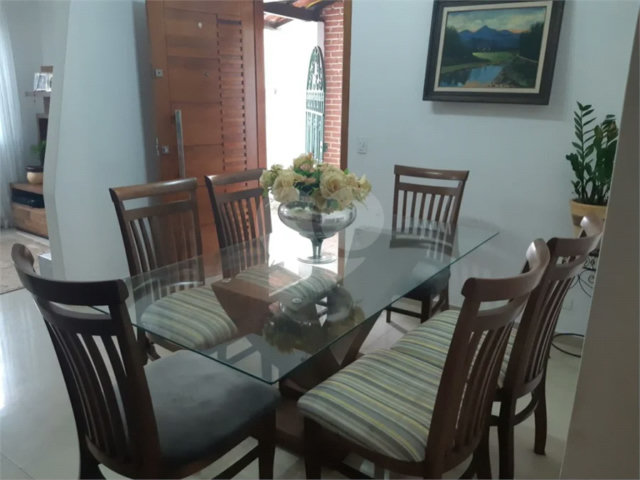 Sobrado à venda com 3 quartos, sendo 1 suíte,  em Horto, São Paulo, SP