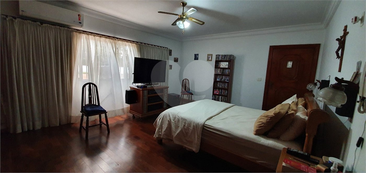 Casa à venda com 4 suítes em Vila Cordeiro, São Paulo, SP