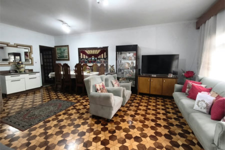 Casa Térrea à venda com 3 quartos em Vila Maria Alta, São Paulo, SP