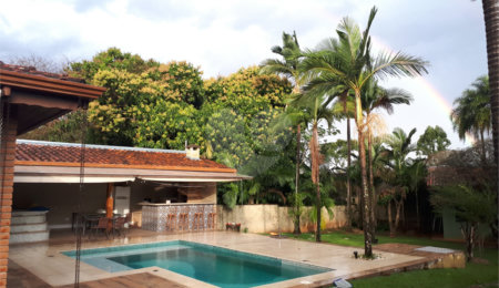 Casa à venda com 3 suítes no condomínio Haras São Luiz, Salto - SP