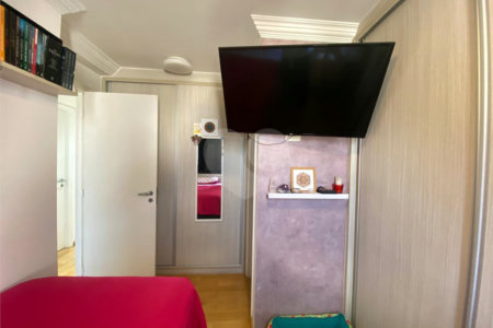 Apartamento à venda com 4 quartos, sendo 2 suítes, em Vila Hamburguesa, São Paulo, SP
