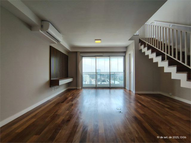 Apartamento à venda com 1 suíte em Chácara Santo Antônio (zona Sul), São Paulo, SP