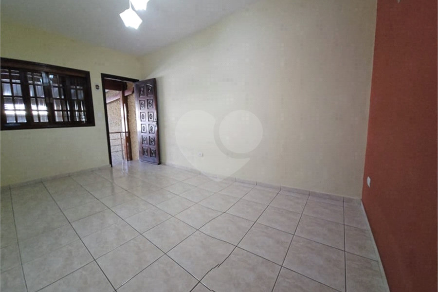Casa à venda com 3 quartos, sendo 1 suíte, em Imirim, São Paulo, SP