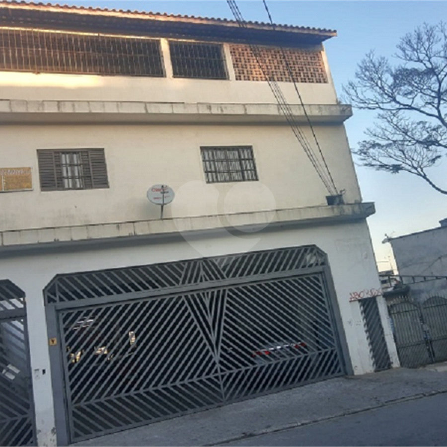 Sobrado à venda com 2 quartos, sendo 1 suíte, em Jardim Umarizal, São Paulo, SP