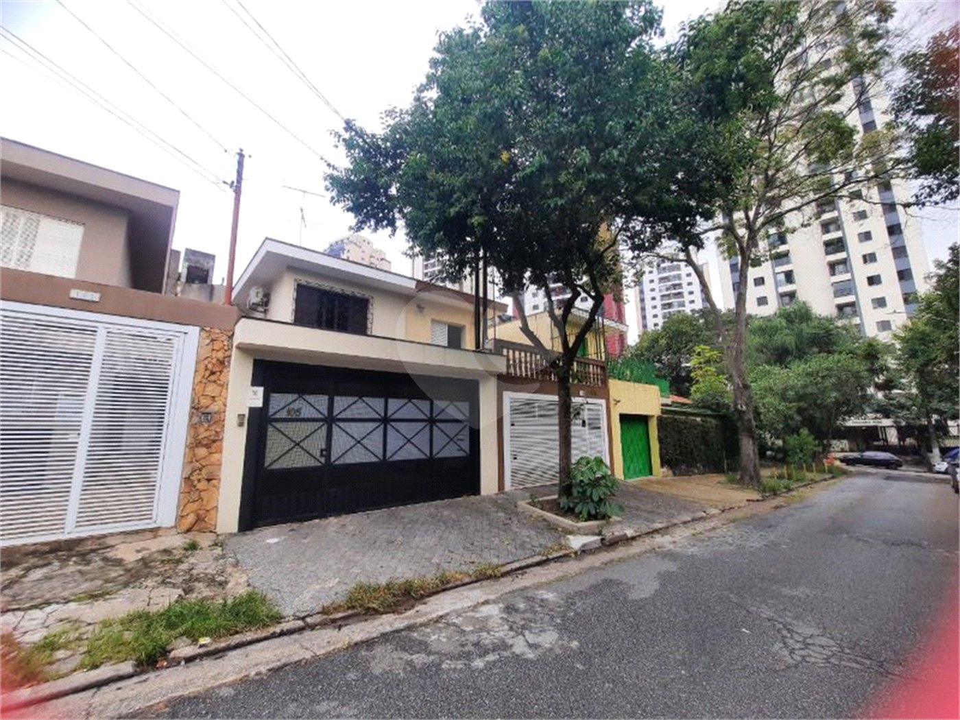 Sobrado à venda com 3 quartos, sendo 1 suíte,  em Jardim Bonfiglioli, São Paulo, SP