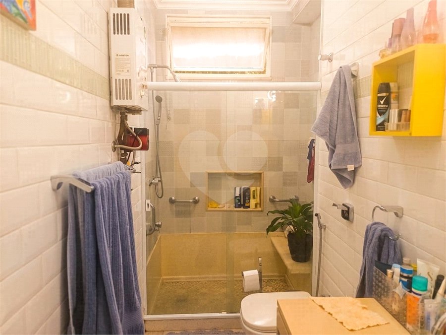 Casa à venda com 4 quartos, sendo 1 suíte,  em Tijuca, Rio de Janeiro, RJ