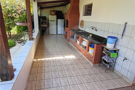 Casa à venda com 3 quartos, sendo 2 suítes,  em Vila Mogilar, Mogi das Cruzes, SP