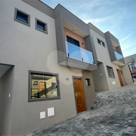 Villagio à venda com 2 suítes em Jardim Santo Antônio, Atibaia, SP