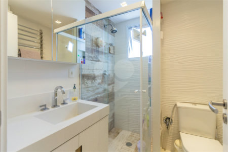 Apartamento à venda com 3 suítes em Alto da Lapa, São Paulo, SP