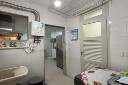 Apartamento à venda com 3 quartos, sendo 1 suíte, em Lagoa, Rio de Janeiro, RJ
