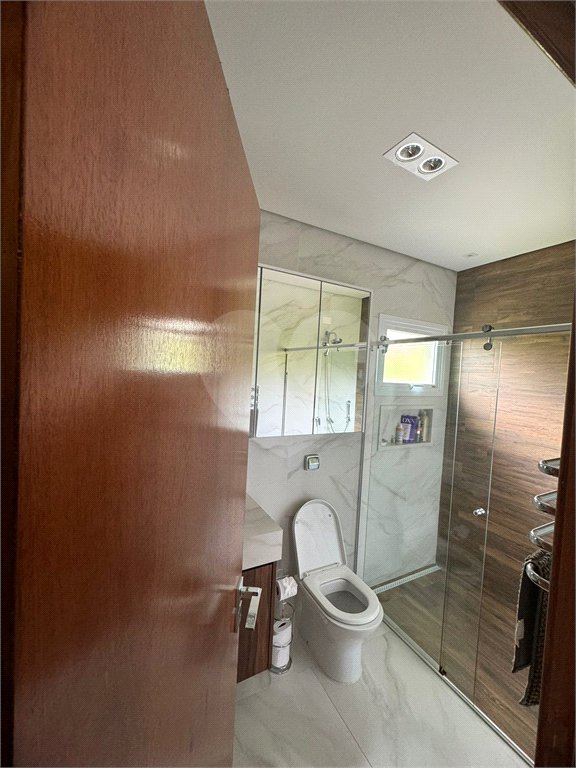 Casa à venda com 4 suítes no condomínio Itaporã, Atibaia - SP