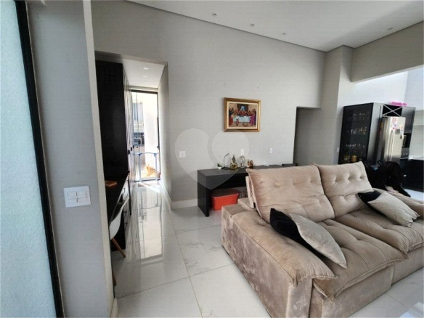 Casa à venda com 3 quartos, sendo 1 suíte, no condomínio Park Real, Indaiatuba - SP