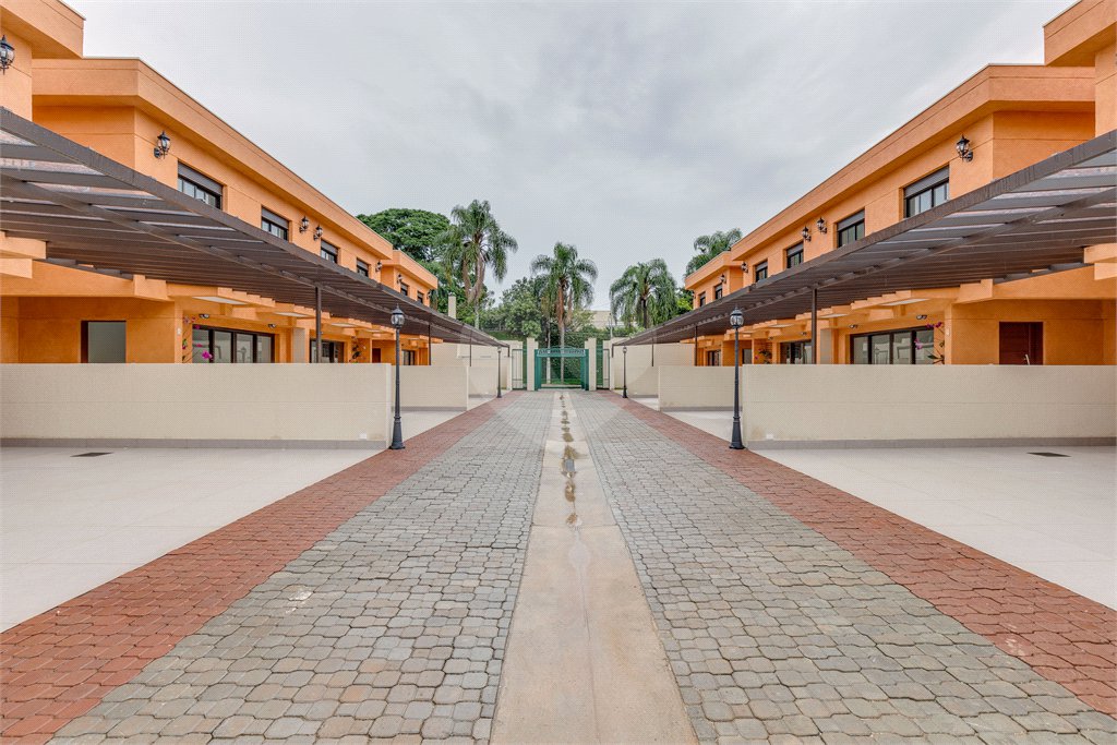 Casa à venda com 4 suítes no condomínio Collina Di Fiori, São Paulo - SP