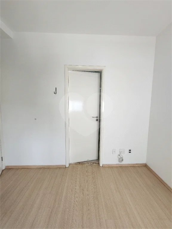 Apartamento à venda com 3 suítes em Santana, São Paulo, SP