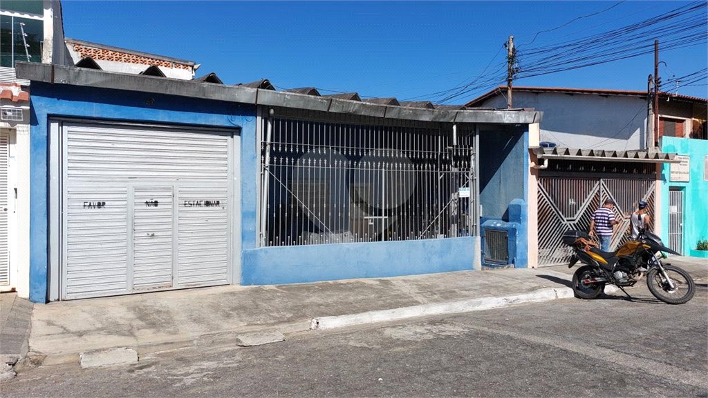 Casa à venda com 14 quartos em Vila Nivi, São Paulo, SP