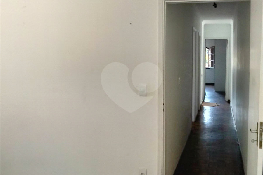 Sobrado à venda com 3 quartos, sendo 1 suíte, em Tremembé, São Paulo, SP