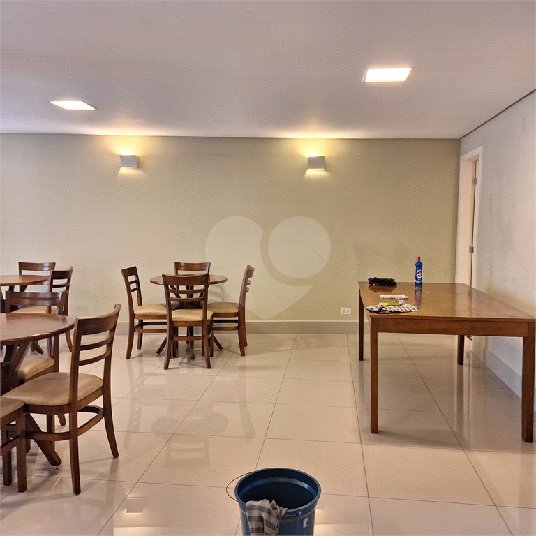 Apartamento à venda com 3 quartos, sendo 1 suíte, em Vila Paulicéia, São Paulo, SP