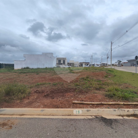 Terreno à venda no condomínio Tivolli, Itapetininga - SP