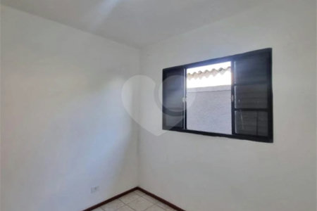 Casa à venda com 3 quartos, sendo 1 suíte, em Jardim Arpoador, São Paulo, SP