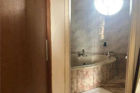 Casa à venda com 4 quartos, sendo 1 suíte, em Vila Cordeiro, São Paulo, SP