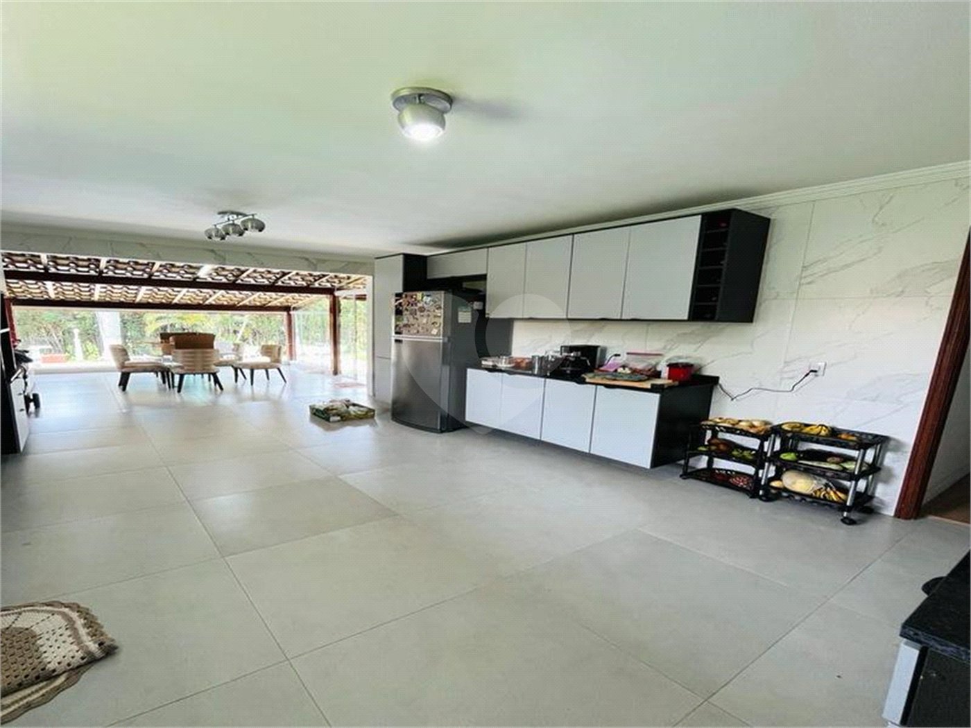 Casa à venda com 4 suítes no condomínio Vale do Lago, Sorocaba - SP