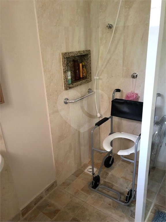 Sobrado à venda com 3 quartos, sendo 1 suíte, em Brooklin, São Paulo, SP