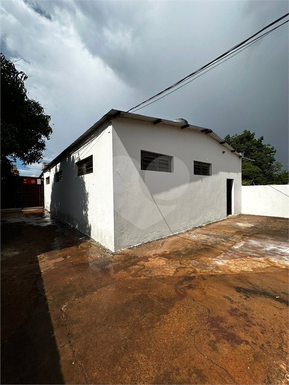 Salão à venda ou para alugar em Parque dos Ipês I, Ponta Porã, MS