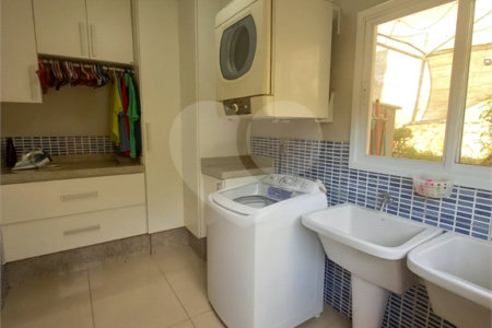 Casa à venda com 4 suítes no condomínio Alpes de Vinhedo, Vinhedo - SP