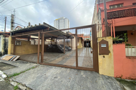 Terreno à venda com 3 quartos, sendo 1 suíte, em Vila Nivi, São Paulo, SP